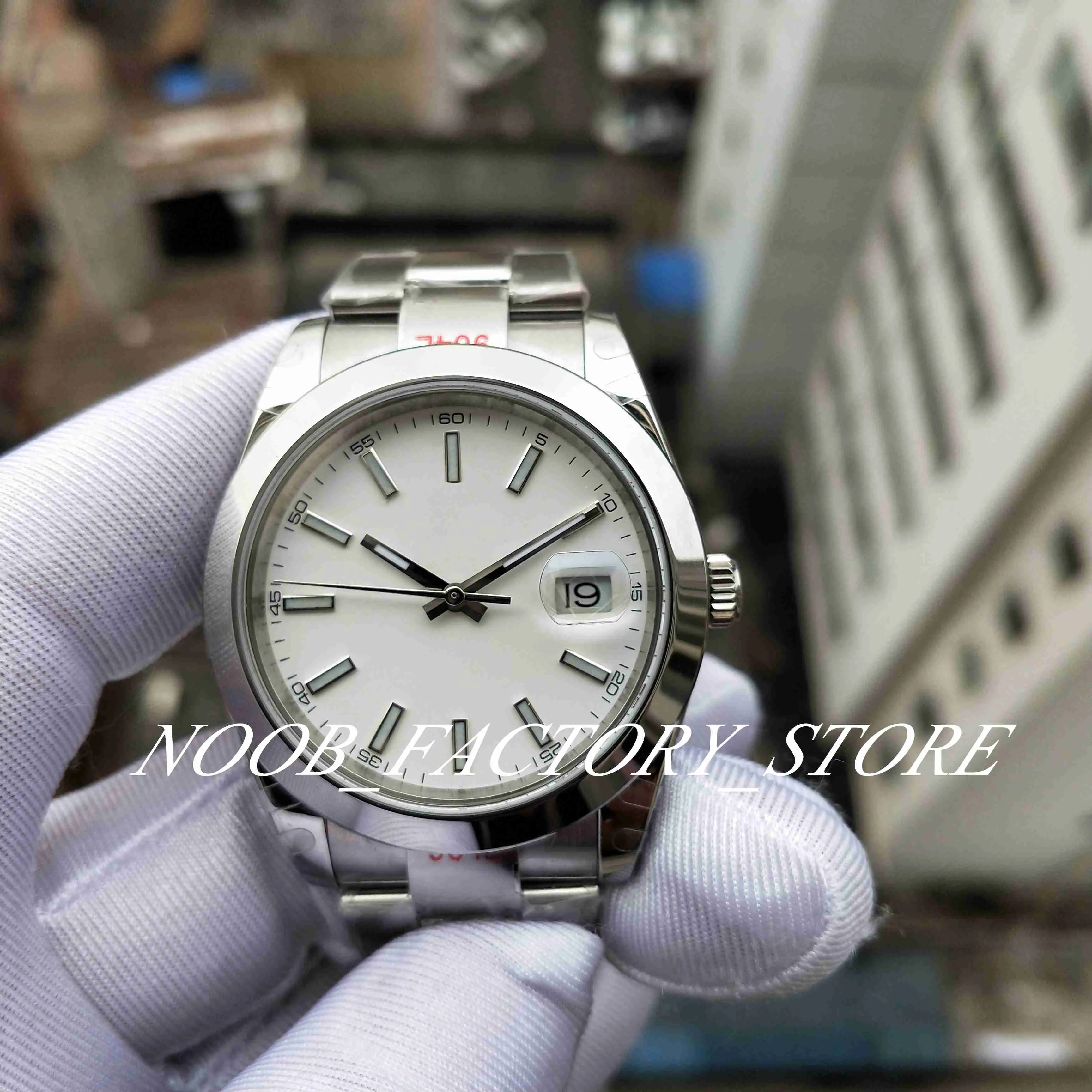 Relógios de homens com mostrador branco e moldura lisa estilo 41mm Super GMf fábrica à prova d'água data masculina 904L pulseira GMF Cal.3235 movimento automático 126300 relógio de mergulho relógios de pulso