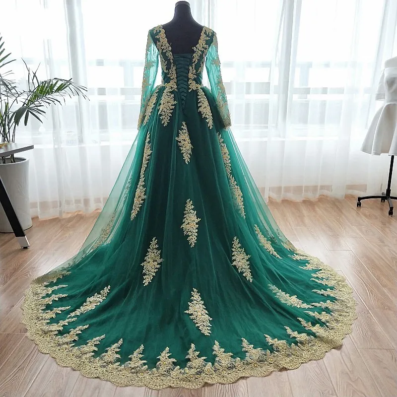 2021 Saudi Arabic Green Wedding Dresses A Line With Gold Lace Applique  Beaded Illusion Long Sleeve V Neck Muslim Wedding Dress Bridal Gowns From  78,47  | DHgate