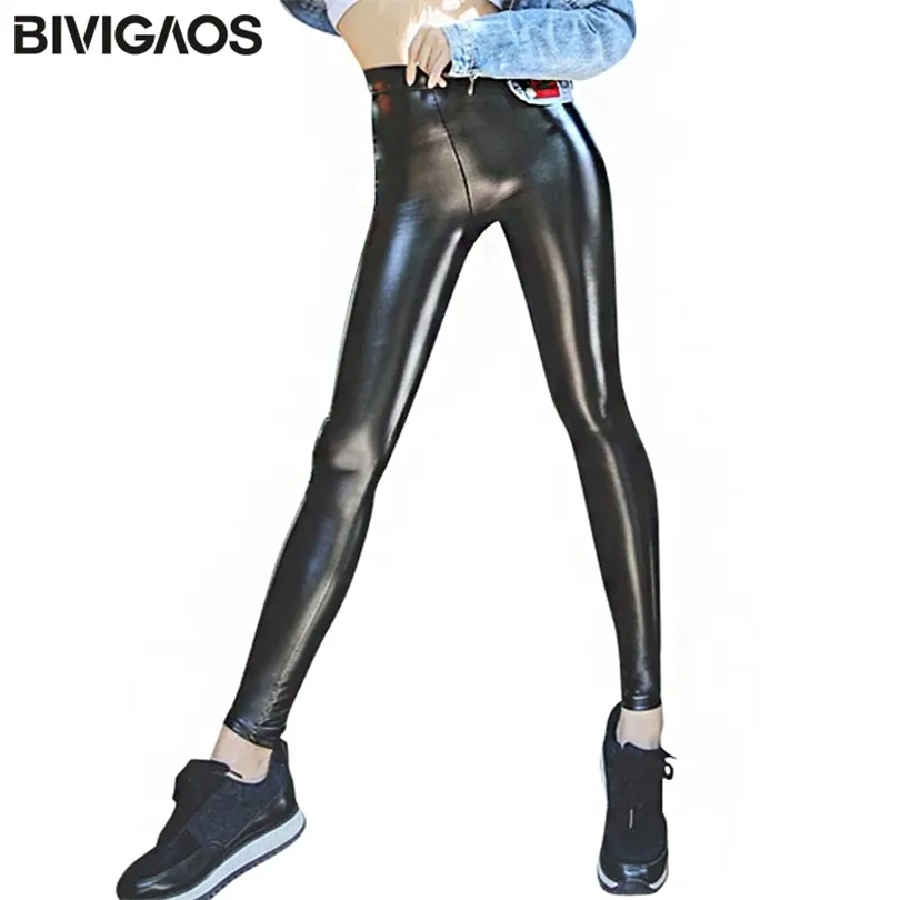 BIVIGAO Automne Noir PU Cuir Legging Pantalon Velours Épais Leggings Chauds Slim Sexy Push Up Pantalon Skinny 211221