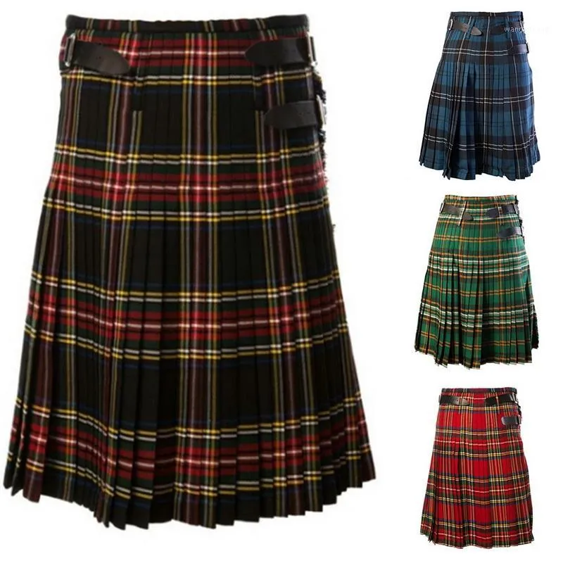 Casual Pleated Scottish Kilts Mens Fashion Pants Cargo Personality Trousers Plaids Pattern Loose Half Skirts Male1