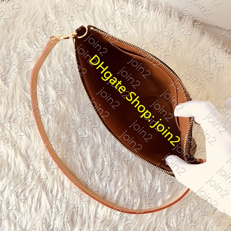 sac a main louis vuitton pochette accessoires m40712