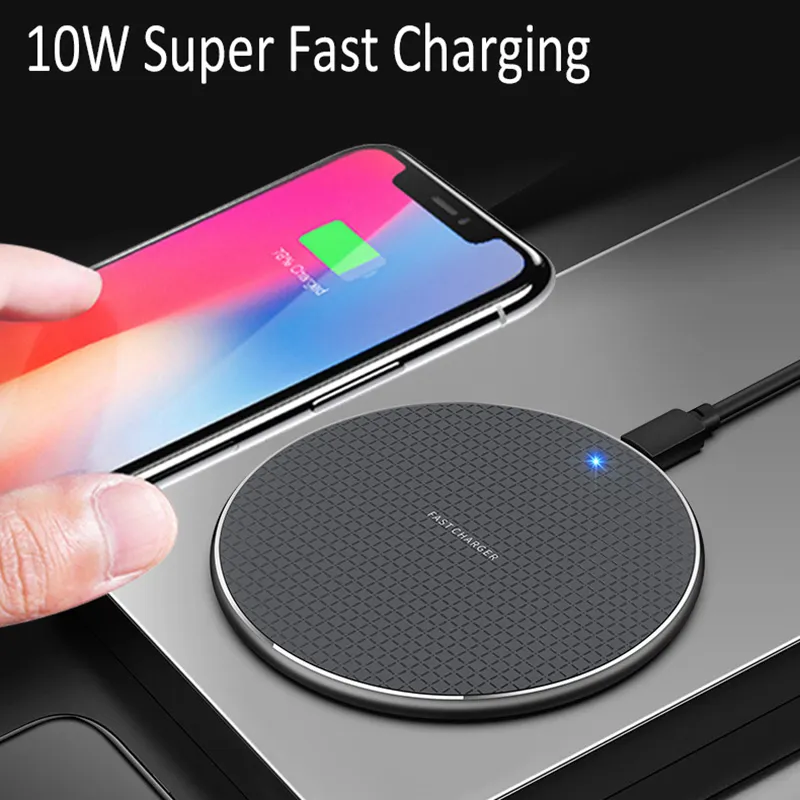 2021 Luxury Wireless Carregador QuickCharger 5W 10 W Rápido Qi Charging Pad compatível para iPhone 11 12 Samsung Huawei 5G Telefone Todos os Qidevices