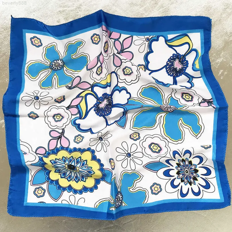 Sac de reliure cadeau décoration coréenne satin imitation satinne petite serviette carrée mouchoir