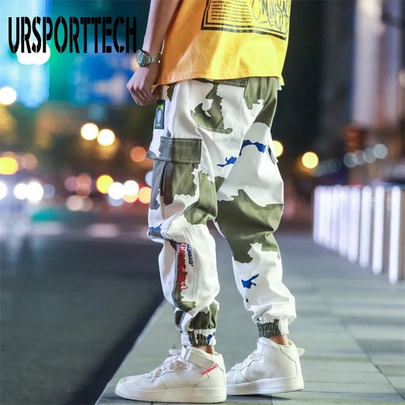 Calças de carga Plus Size 5XL Hip Hip Streetwear Mens Camuflagem Calças Calças de Algodão Calças Elásticas Cintura Elástica Harem Pant Calça Men 20115