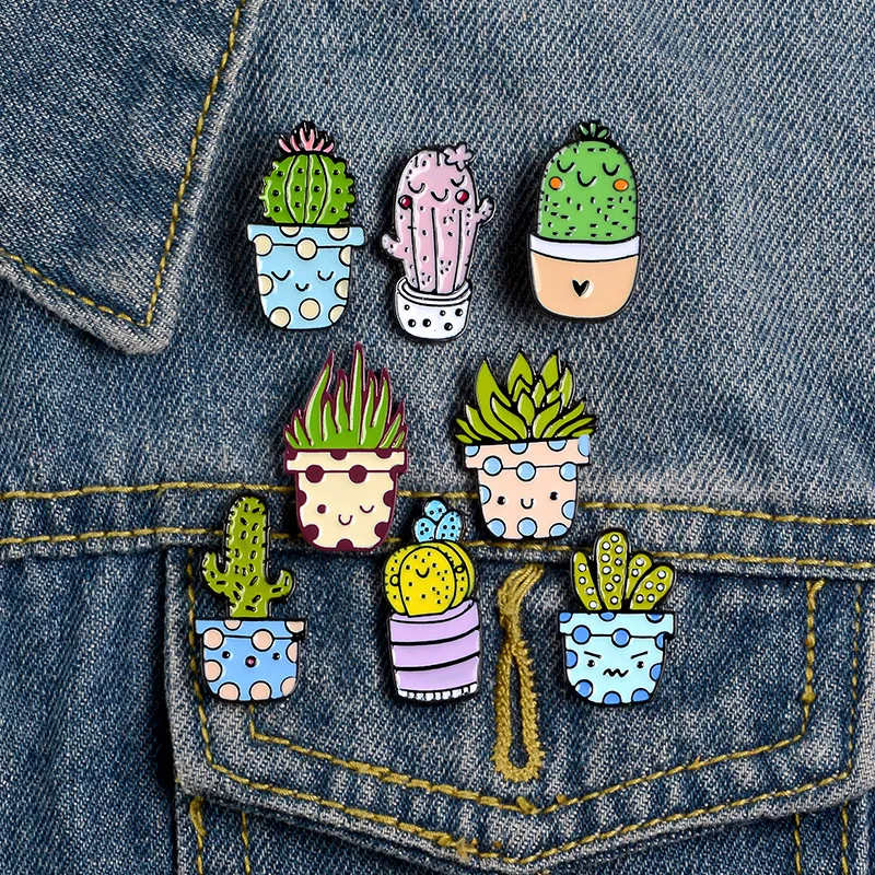 Mignon dessin animé étudiant Cactus broches alliage huile goutte émail broche unisexe empotage sourire Badge broche accessoires de mode Whole229H