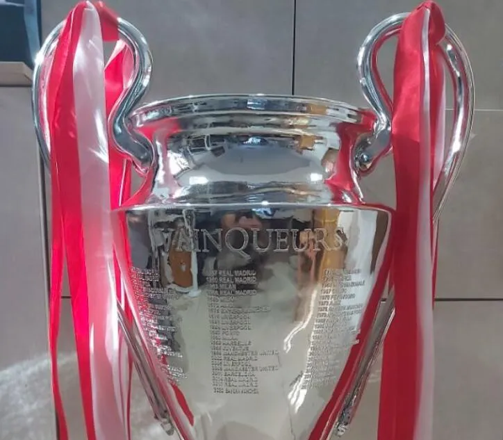 Yeni 2020 Resin C League Trophy Eur Soccer Trophy Futbol Taraftarları Koleksiyonlar ve Hediyelik Eşya için Gümüş Kaplama 15cm 32cm 44cm tam boy 77cm