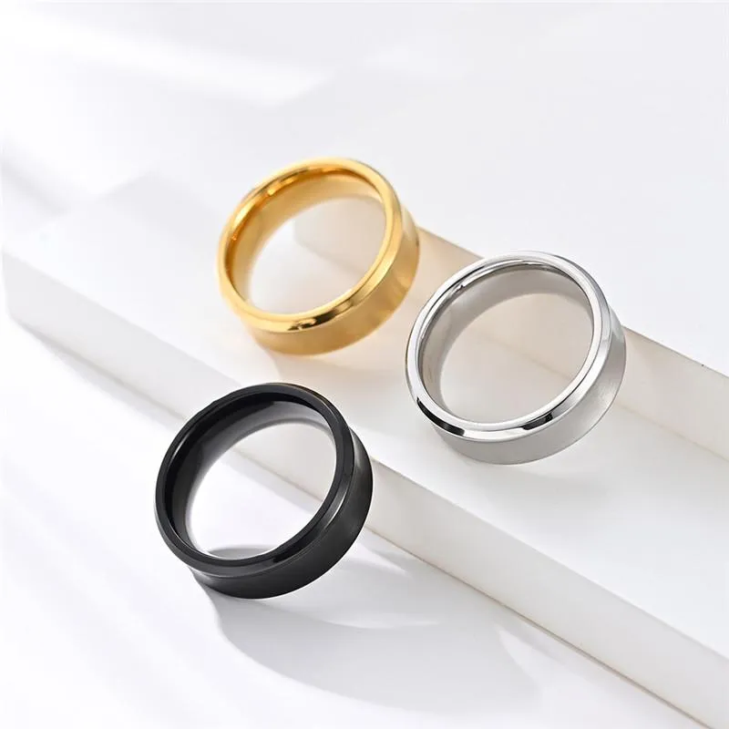 男性の古典的なステンレス鋼の結婚指輪バンドギフトジュエリーのための8mmのシンプルな外側の凹面の凸状のリング