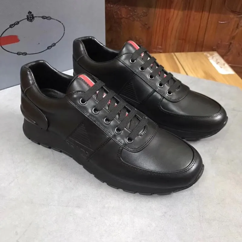 New Arrival herr fritidsskor Toppkvalitet herr sneakers herr mode lyx skor Fårskinn innersula modell svart Skor i äkta läder