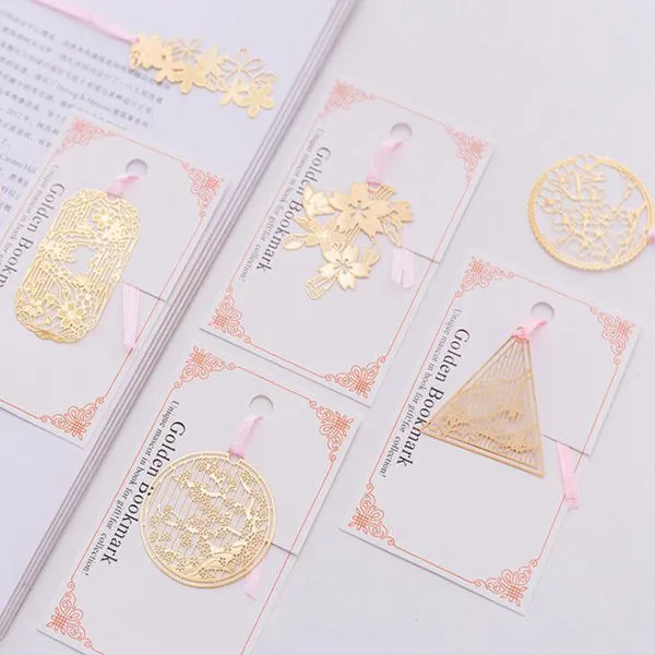 Sakura series antique hollow bookmark Japanese cherry metal bookmark romantic cherry student book page bookmark