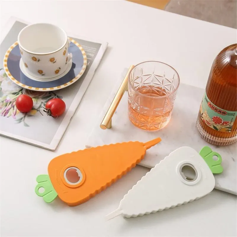 Carrot Multi-Purpose Opener Jar Can Beer Bottle Opener Tool with Magnet and Hangable Hook RRE12674