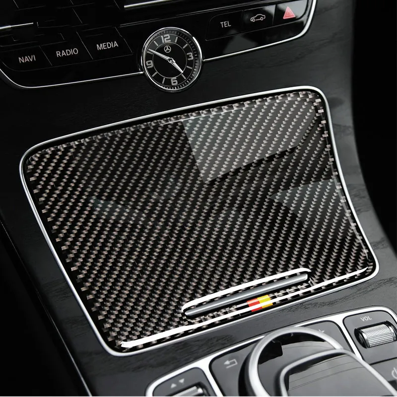Adesivo per auto con rivestimento del pannello portabicchieri interno in fibra di carbonio per Mercedes Classe C W205 C180 C200 GLC Accessori