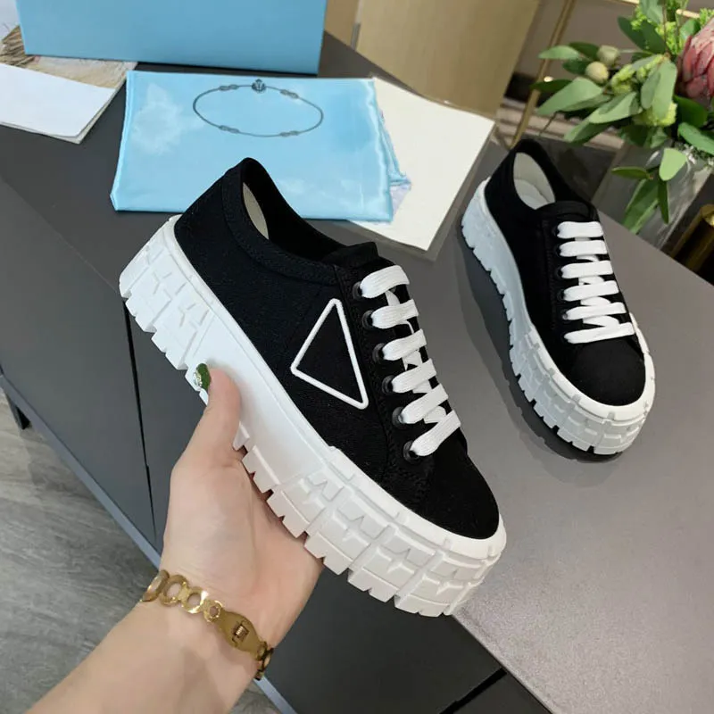 Womens Wheel Nylon Gabardine Sneaker White Platform Shoes Lady Canvas Sneakers Chunky Textured Sole Embossed Rubber Flat Cotton Laces