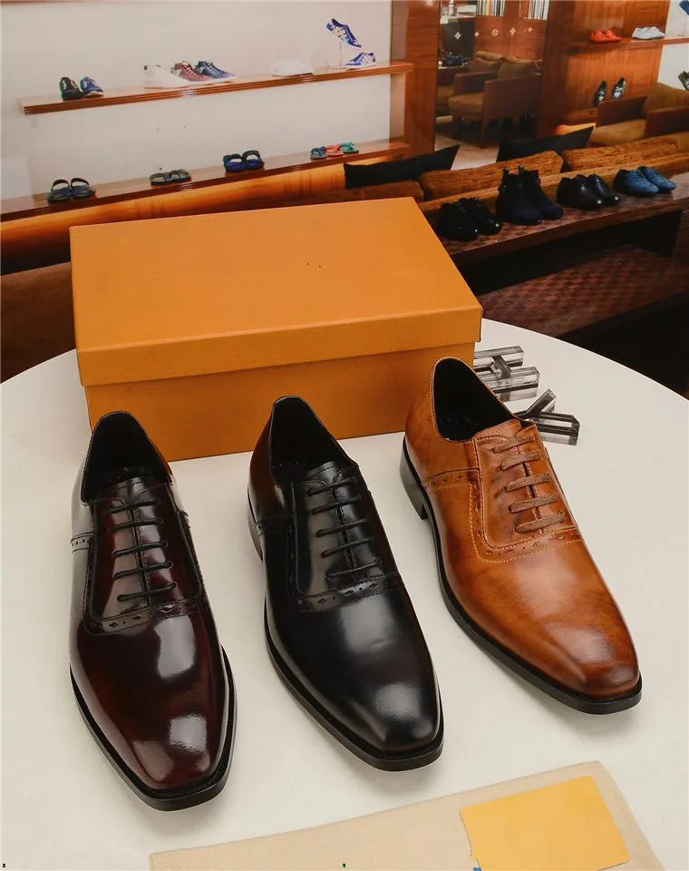 Designer-elegant formella bröllopsskor män glida på kontoret oxford skor för män klassiska affärer män klänning sko