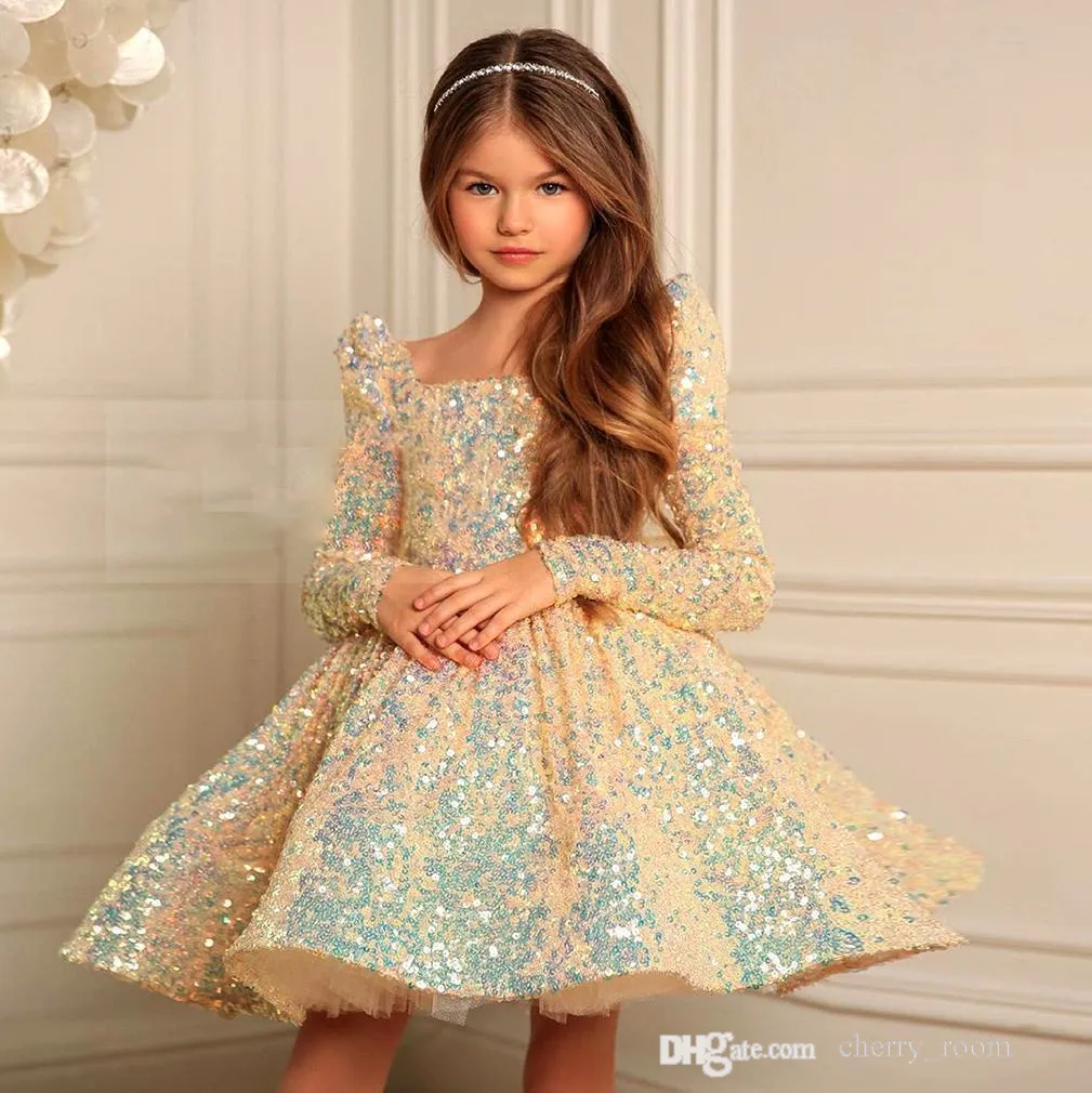 Charmante fleurs filles robes doux enfants Sequin pli col carré manches longues robes de bal 2022 enfants robe de soirée S1895