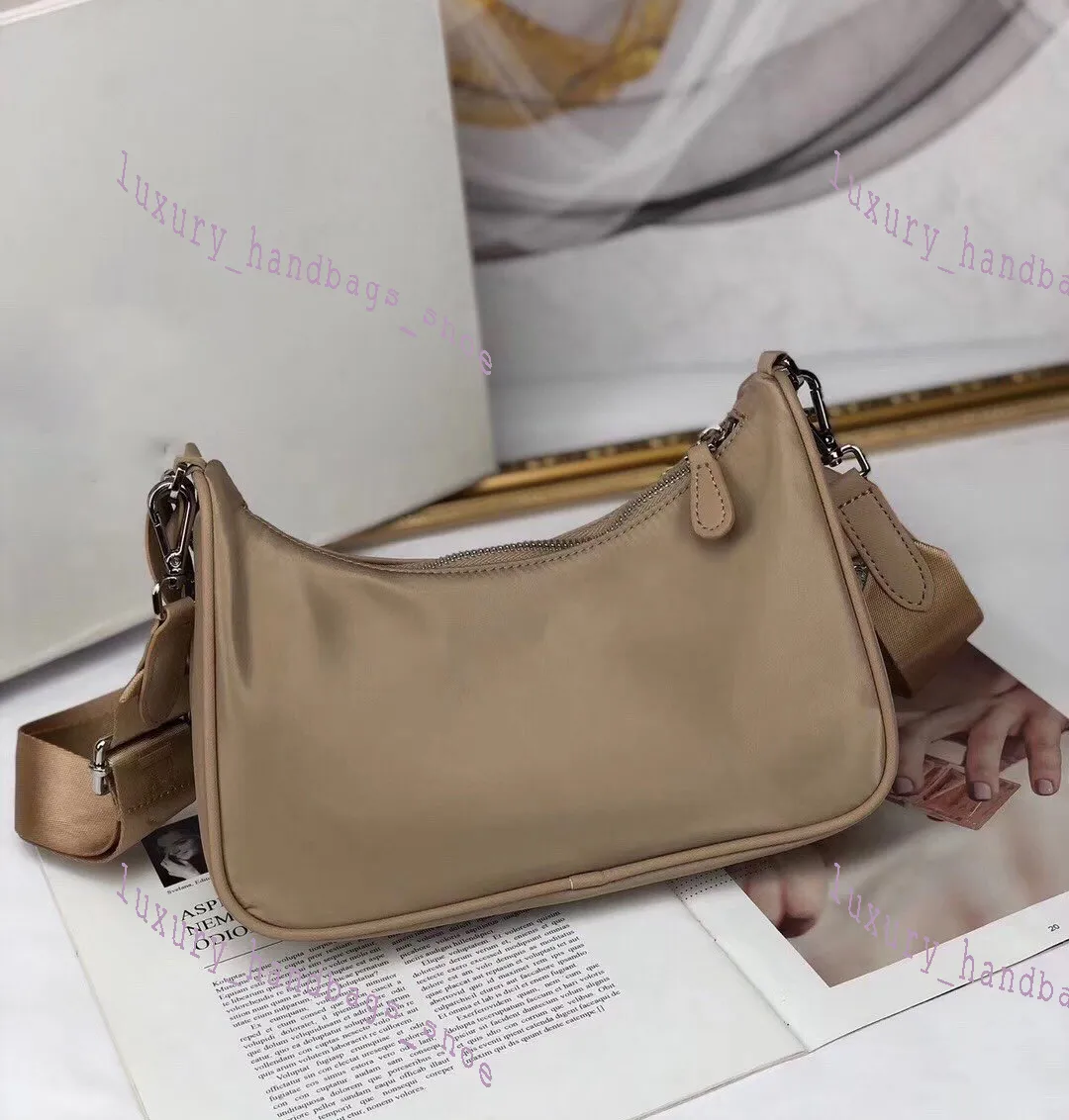 Edicion Conmemorativa 2005 Bolsos De Hombro Bolsos De Cuero De Alta Calidad Cartera Superventas Conjunto De 2 Piezas Bolso Bandolera Bolsos Hobo Tws Auricular Bluetooth De 46 53 DHgate