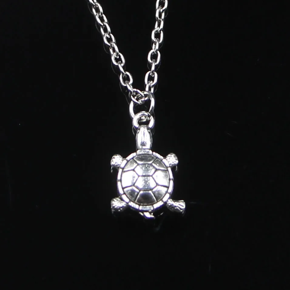 Fashion 18 * 11mm Sköldpadda Turtle Sea Pendant Halsband Länkkedja för Kvinna Choker Halsband Kreativ smycken Party Present
