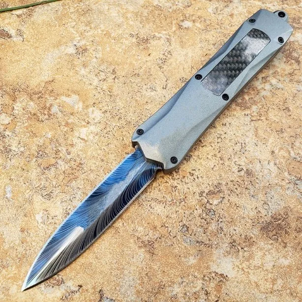 A163 3300 Handle de poignée bleue Blue Double action Tactical Camping Couteau de chasse aux couteaux de fourrage