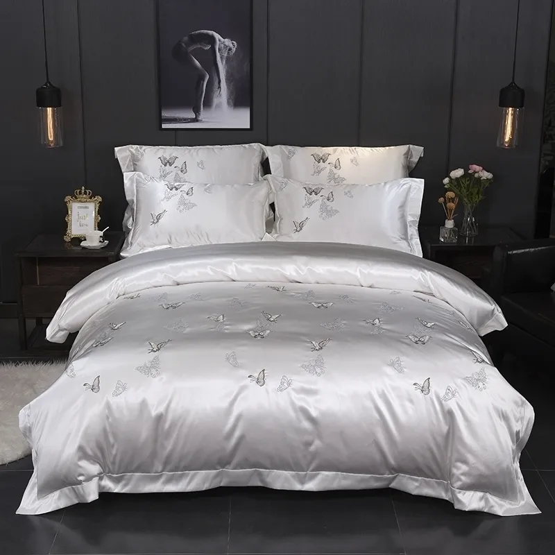 4Pcs Silver White Luxury Silky Cotton Bedding set Chic Embroidery Butterfly US Queen King size Duvet cover bed sheet set 201119