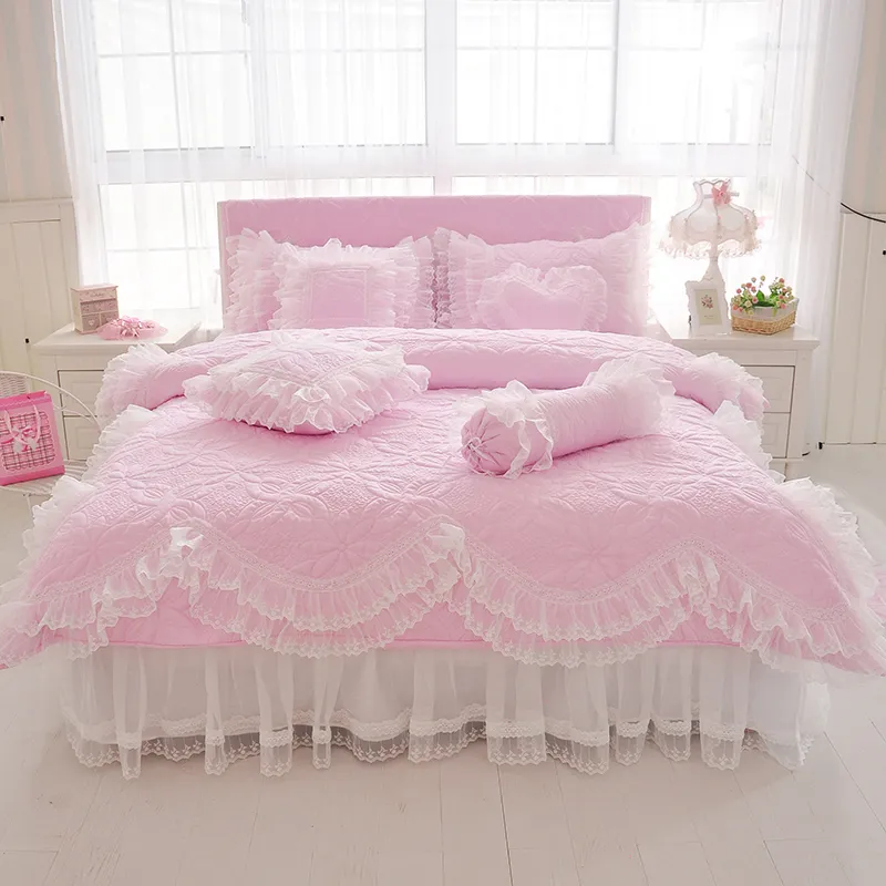 100%Cotton Thick Quilted lace Bedding set King queen Twin size Bed set Princess Korean Girls White Pink Bed skirt set Pillowcase T200706