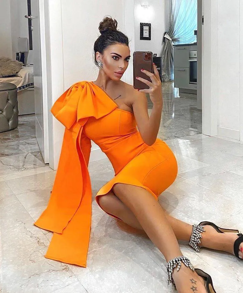 7 Farben Hohe Qualität Runway Bownot One Sleeve Orange Lila Langarm Rayon Bandage Kleid Party Bodycon Kleid Vestidos 201204