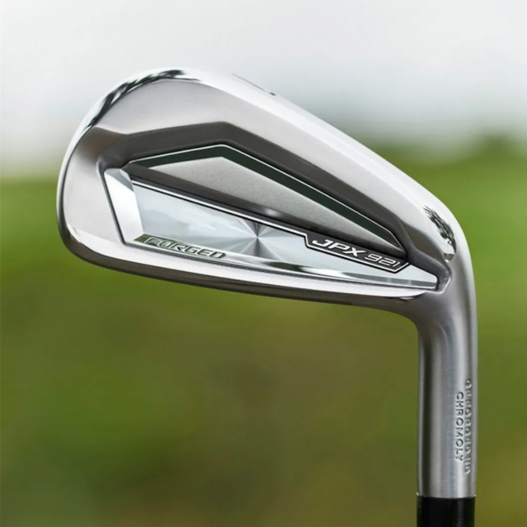 Brand New Men `s Golf Irons JPX 921 Clubes de golfe 4-9PG / 8PCS Eixo de aço flexível R / S com tampa principal