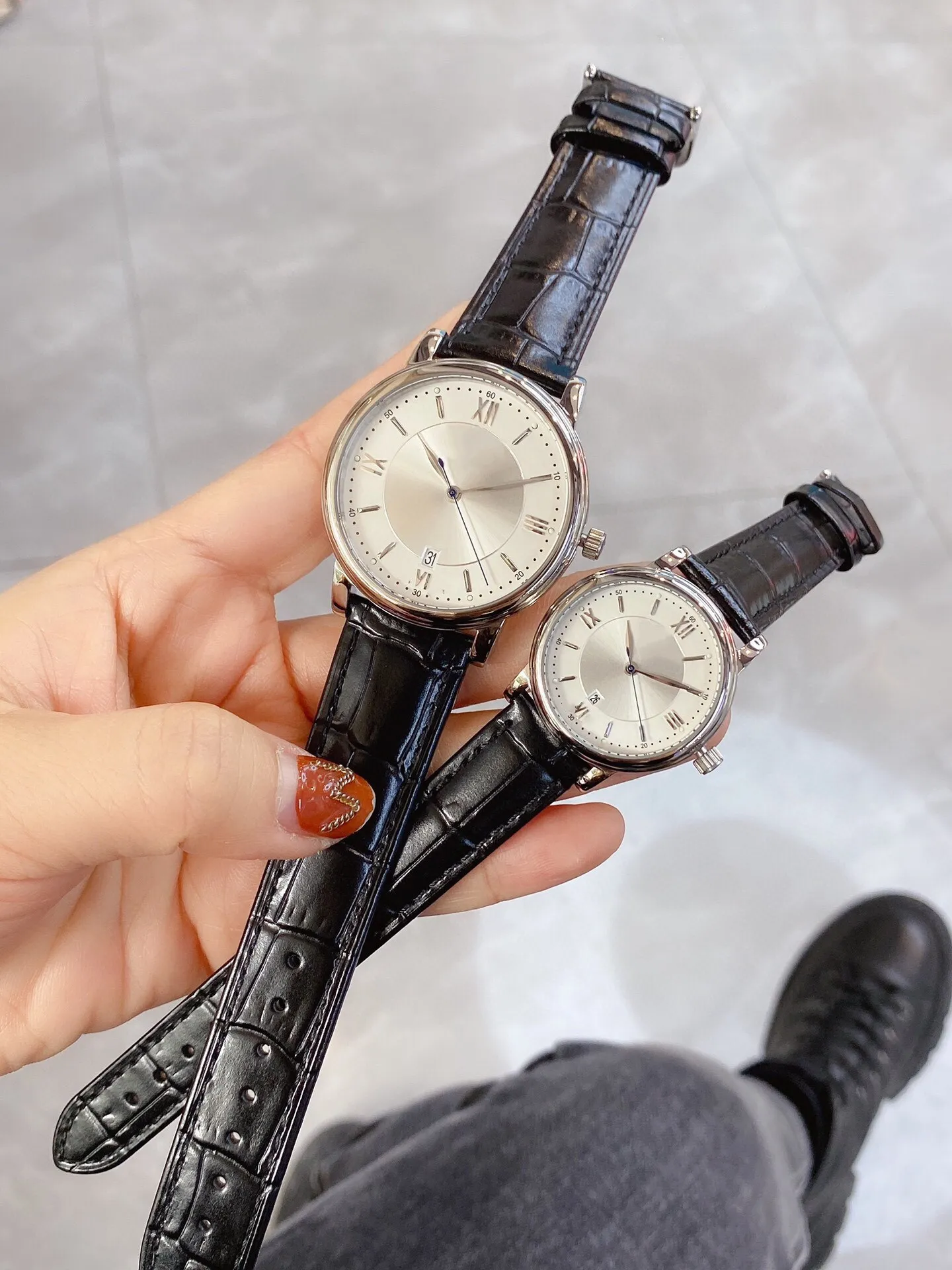 Casual Couples Roman number Wristwatch Stainless steel geometric Quartz Watch for Women Men brown Leather Strap Clock 30mm 40mm