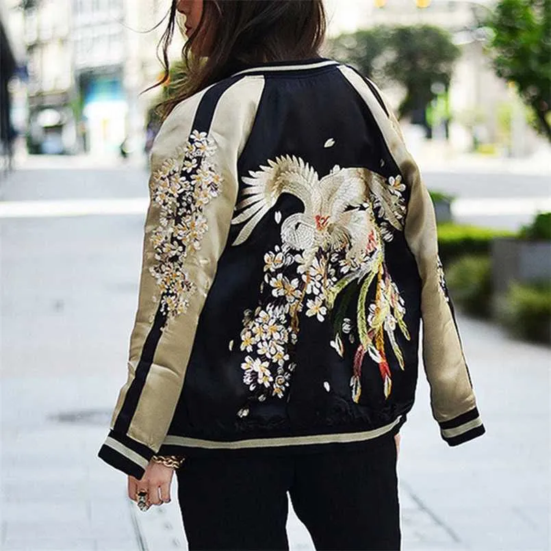 Sukajan Baseball Bomber Jacket Men Women Satin Dragon Phoenix Embroidery Yokosuka Coat Spring Japan Double Sided Streetwear 220124