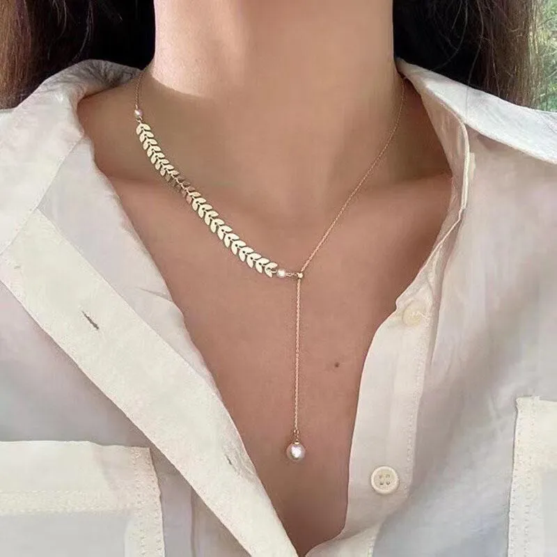 Boho Gold Color Pearl Chain Women's Pendant Necklace Fashion Female Simple Arrow Sequins Pearl Tassel Choker Necklaces Jewelry