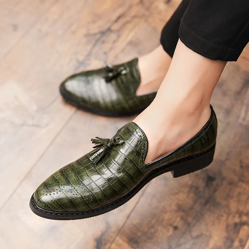 Mens Genuine Leather Tassel Loafers - Classic Slip-On Dress  display picture 1