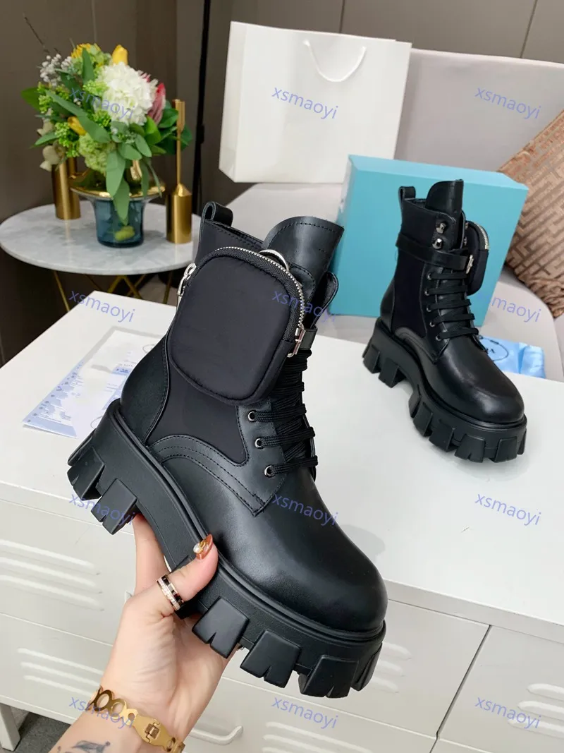 Chaussures monolithe prada cheap