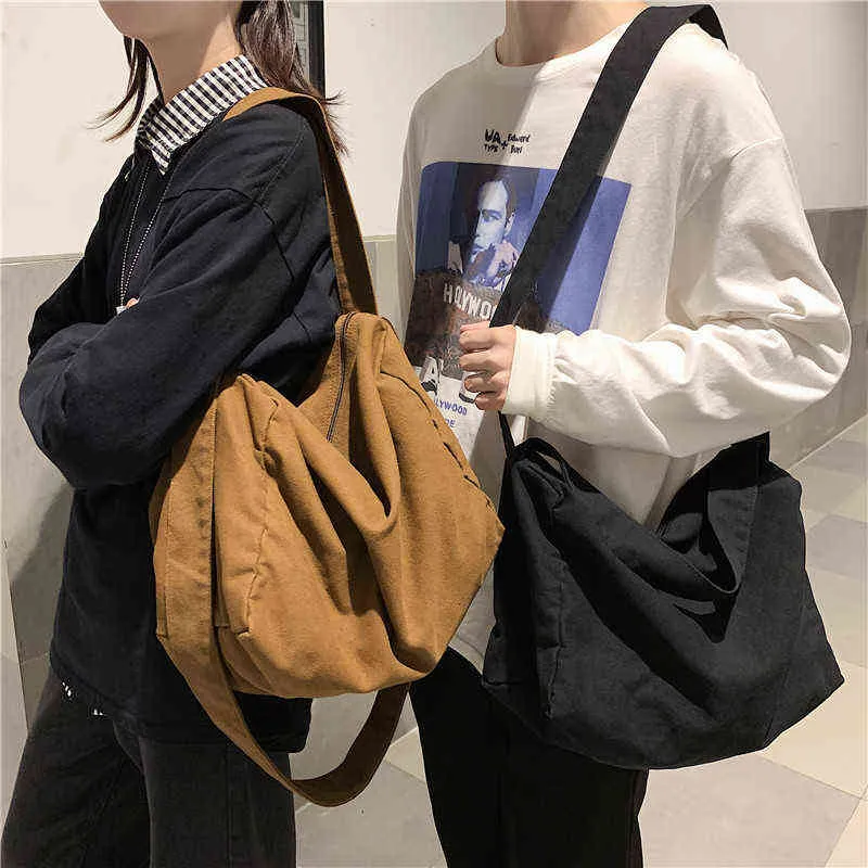 Sobre a tela grande Teenager Bag Hobo Bag Student Korean High Street Hip Hop Ecology Cotton Cotor Capacity Slouch Messenger Bag Y220304