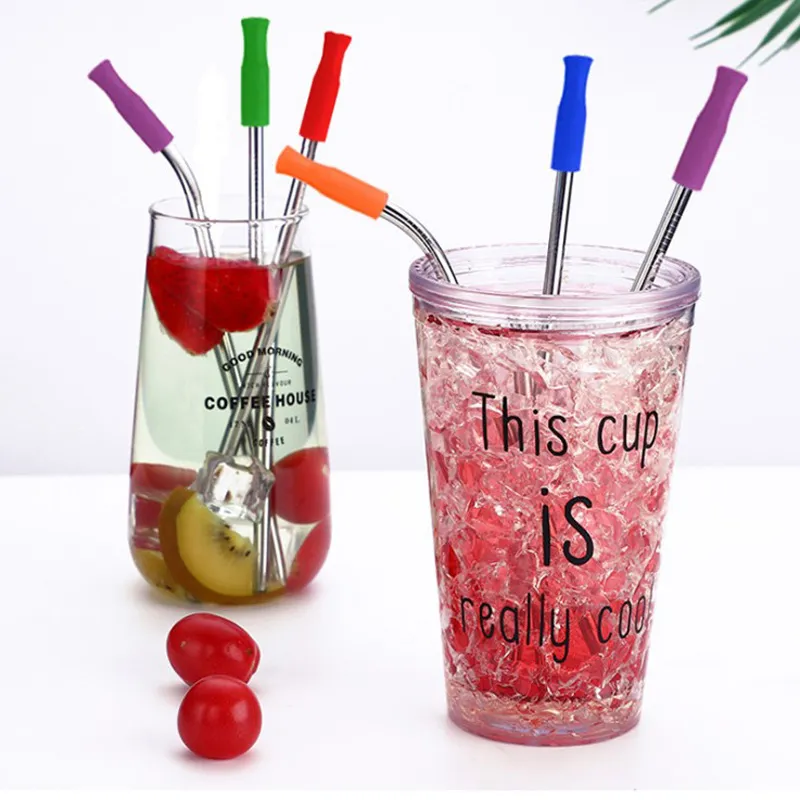 Högkvalitativ 3PCS Metal Straws Set Rostfritt Stål Drinkware Straight Bent Borste Straw Ställer Återanvändbar Silikon Tips Straw