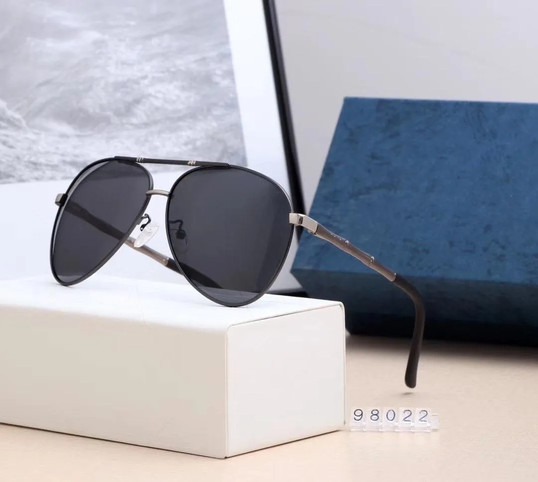 New Men Sunglasses, Brand Designer Classic Glasses, Fashion Versatile Sunglasses