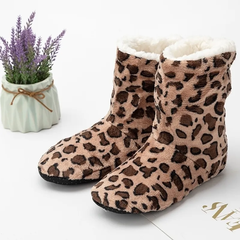 GAI GAI GAI Frauen Schöne Leopard Boden Hausschuhe Frau Hause Schuhe Indoor Warme Plüsch Damen Stiefel Turnschuhe Bequeme rutschfeste Y201026