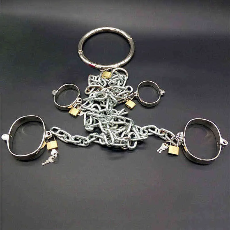 NXY Sex Volwassen Speelgoed Games Metalen Beslag BDSM Bondage Neck Collar Hand Enkle Cuffs Marteling Speelgoed Voor Koppels Handboeien Shackle Been Irons1216