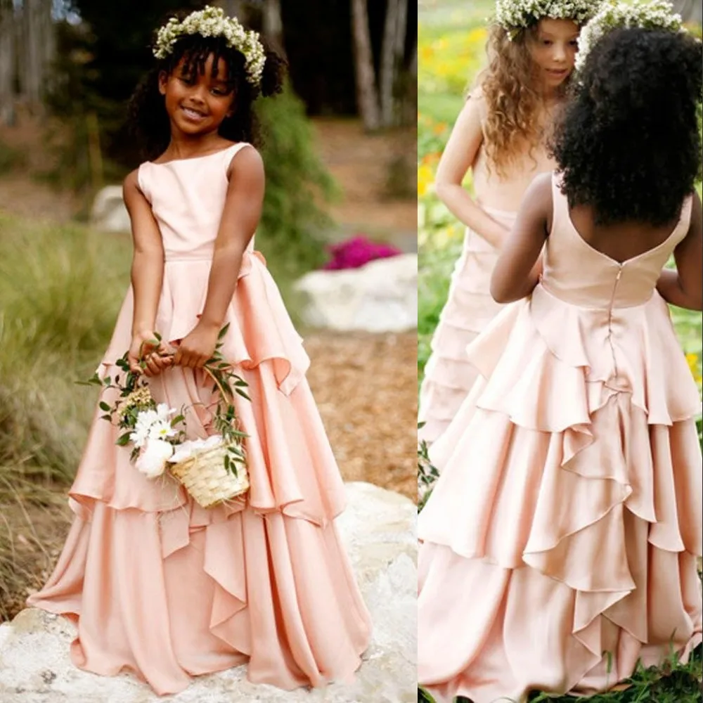 New Cheap Blush Pink Flower Girls Dresses For Wedding Jewel Neck Satin Ruffles Princess Long Zipper Back Children Kids Party Commu236T