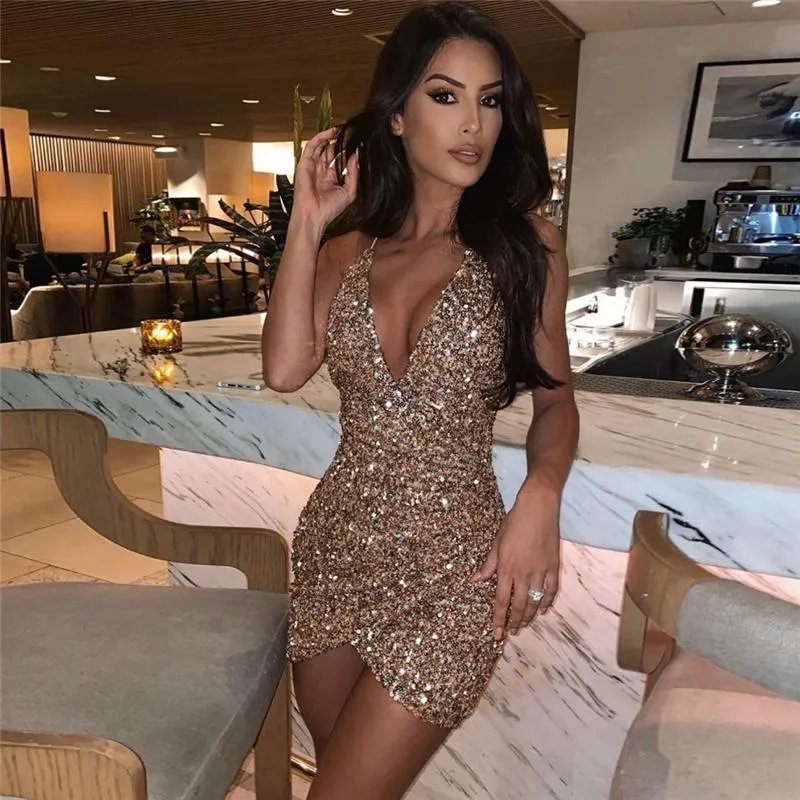 Mini abito con paillettes in metallo bling Donna scollo a V profondo Backless Criss Cross fasciatura aderente Vestido Party Night Club Mini abiti caldi