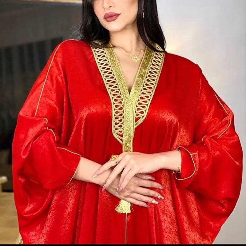 Abaya Dubai Turchia Hijab musulmano Abito Abbigliamento etnico Islam Abiti africani per le donne Kaftan Robe Femme Longue Musulman De Mode Kabyle