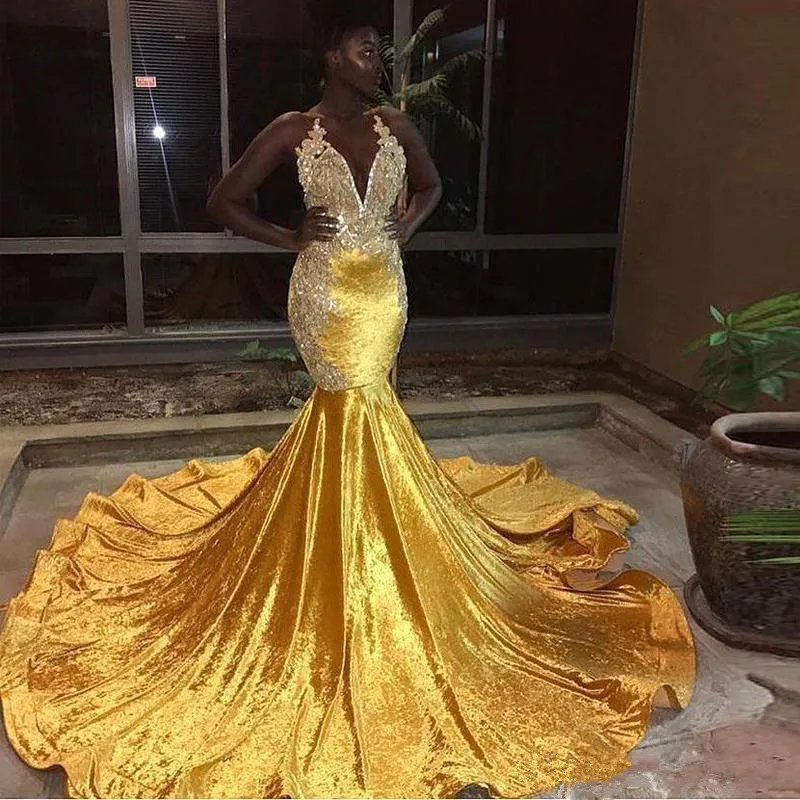 2020 Yellow Velvet Long Mermaid Prom Dresses Black Girls' Halter Lace Appliques Backless Sweep Train Evening Gowns BC0829