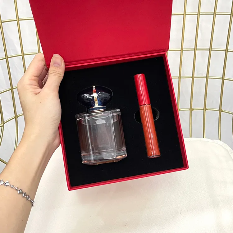 Set regalo di profumo per donna deodorante spray profumo da fragranza da 90 ml di rossetto 405 per le vacanze di compleanno di natale di alta qualità