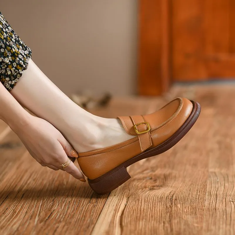 حذاء اللباس 2022 ربيع المرأة مضخات جلد طبيعي زائد الحجم 22-25.5 سنتيمتر جلد البقر العلوي الرجعية حزام مشبك متعطل المرأة