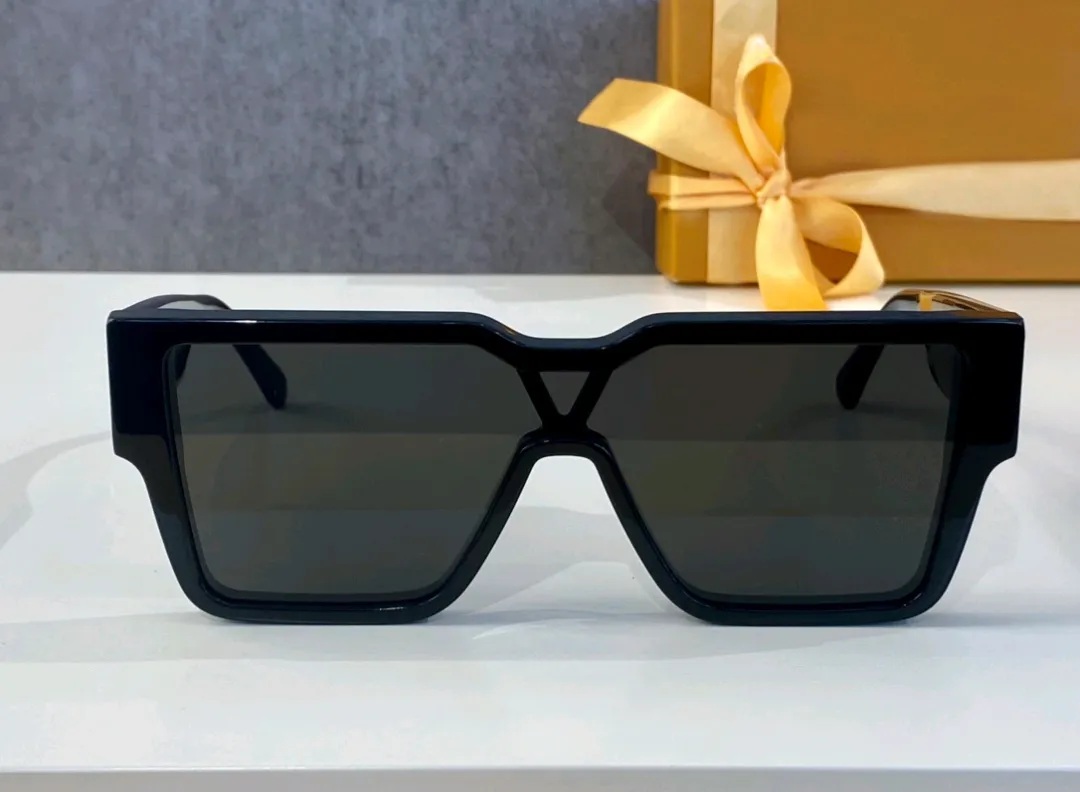 남자 블랙 마스크 선글라스 어두운 회색 렌즈 1593 Sonnenbrille Occhiali 다 유일한 망 선글라스 안경 상자