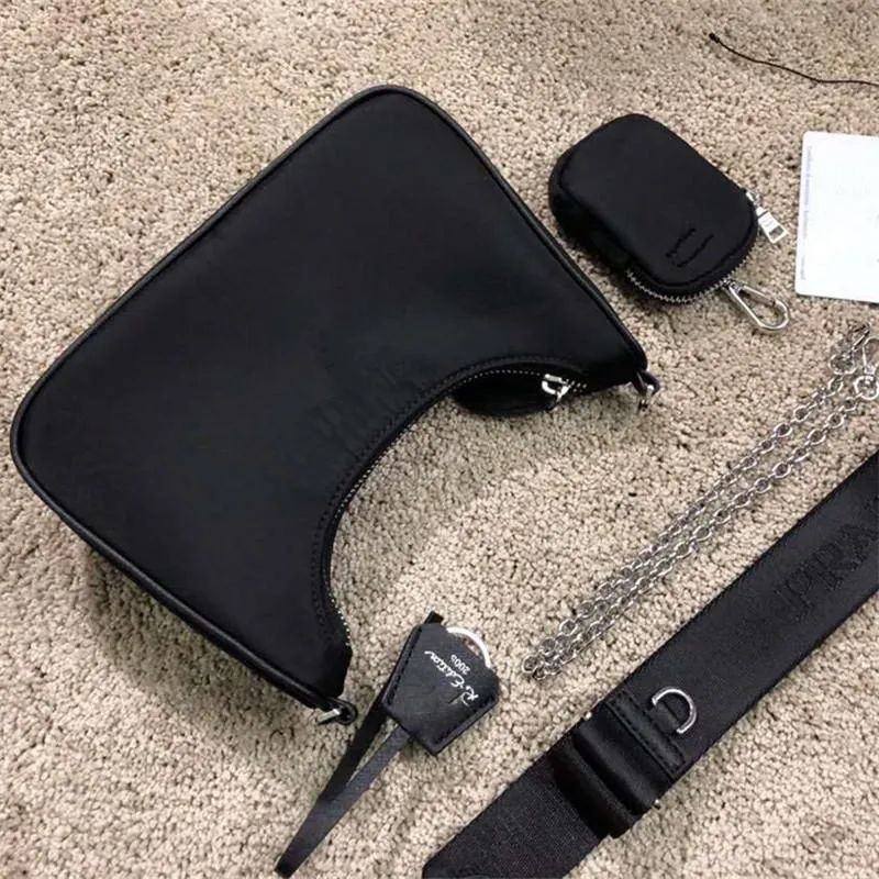 P çantası naylon hobo tuval crossbody çanta 1bh204 messenger çanta omuz çantası kadınlar için vintage çantalar fermuarlı moda göğüs anahtarlık tote cüzdan