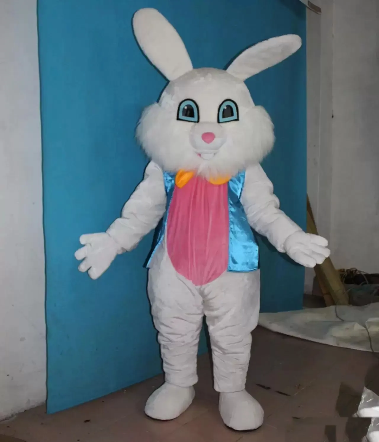 2022 Costumi della mascotte del coniglietto di Pasqua di Halloween Vestito da festa di fantasia di Natale Vestito da personaggio dei cartoni animati Vestito da adulto Taglia Carnevale Pasqua Abbigliamento a tema pubblicitario