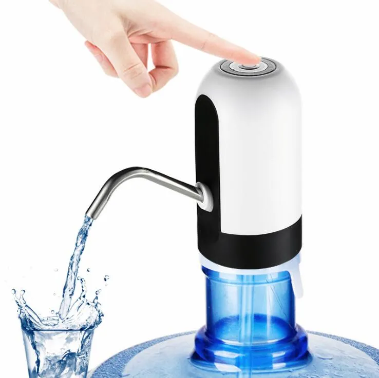 Dispenser automatico di acqua calda per ricarica USB Pompa per barile d'acqua elettrica Strumento per bicchieri portatile con interruttore per bottiglia d'acqua elettrica