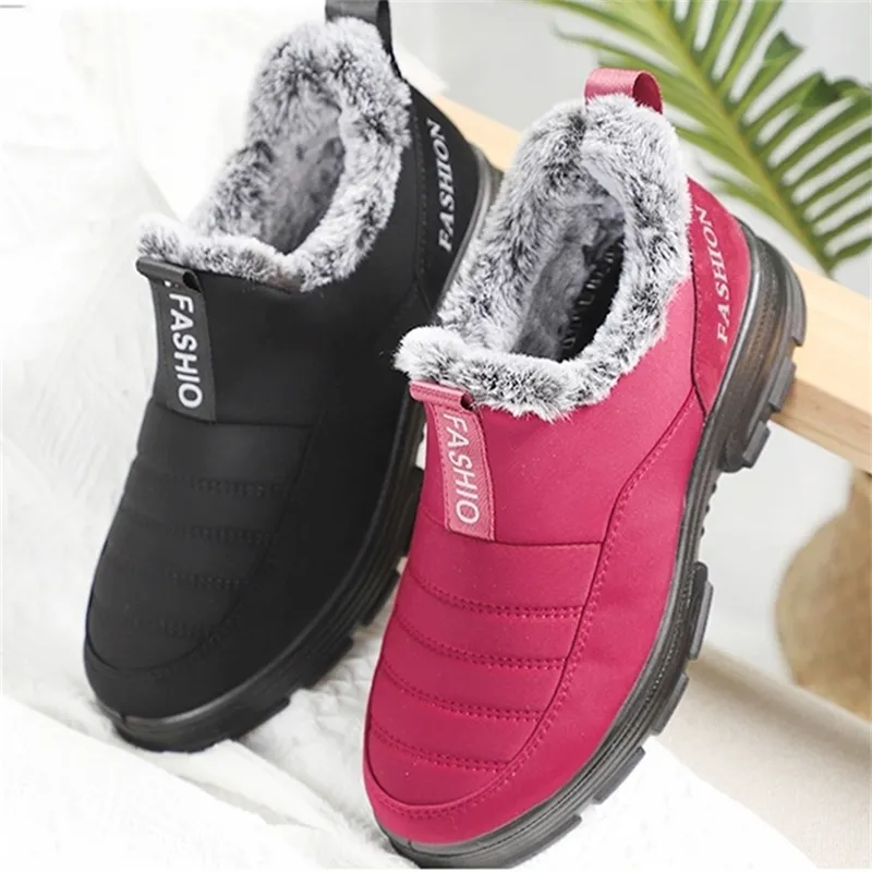 Donne calde neve femminile breve peluche inverno antiscivolo scarpe morbide signore zeppe solide comodi stivali casual Nuovo Y200915 GAI