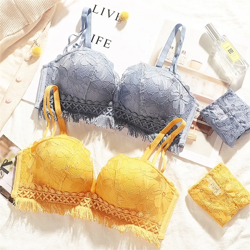 Yellow Lace Embroidered Flower Lace Bra And Underwear Push Up