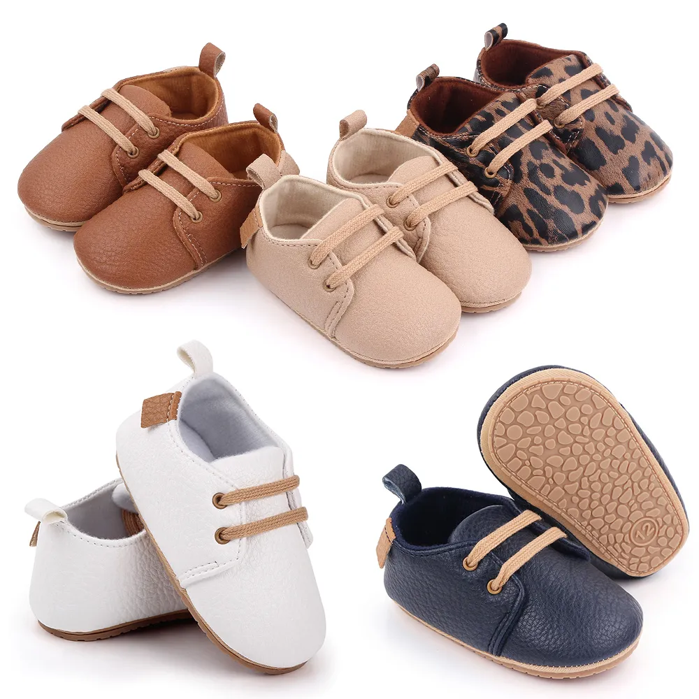 New Baby Shoes Retro Couro Menino Menina Sapatos Multicolor Borracha Borracha Sola Anti-Slip First Walkers Infant Newborn Mocassins