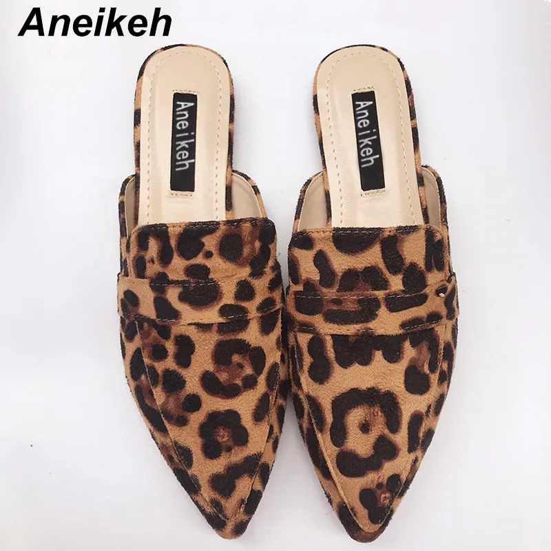 Aneikeh nya sommarlägenheter mules lady sandaler tofflor leopard print glid på spetsiga tå kvinnor mulor utomhus slipper skor glider x1020