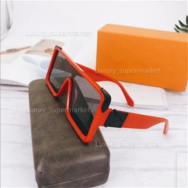 مصمم الأزياء النظارات الشمسية الكلاسيكية النظارات Goggle Goggle Outdoor Beach Sun Glasses for Man Woman 6 Color اختياري AAA4